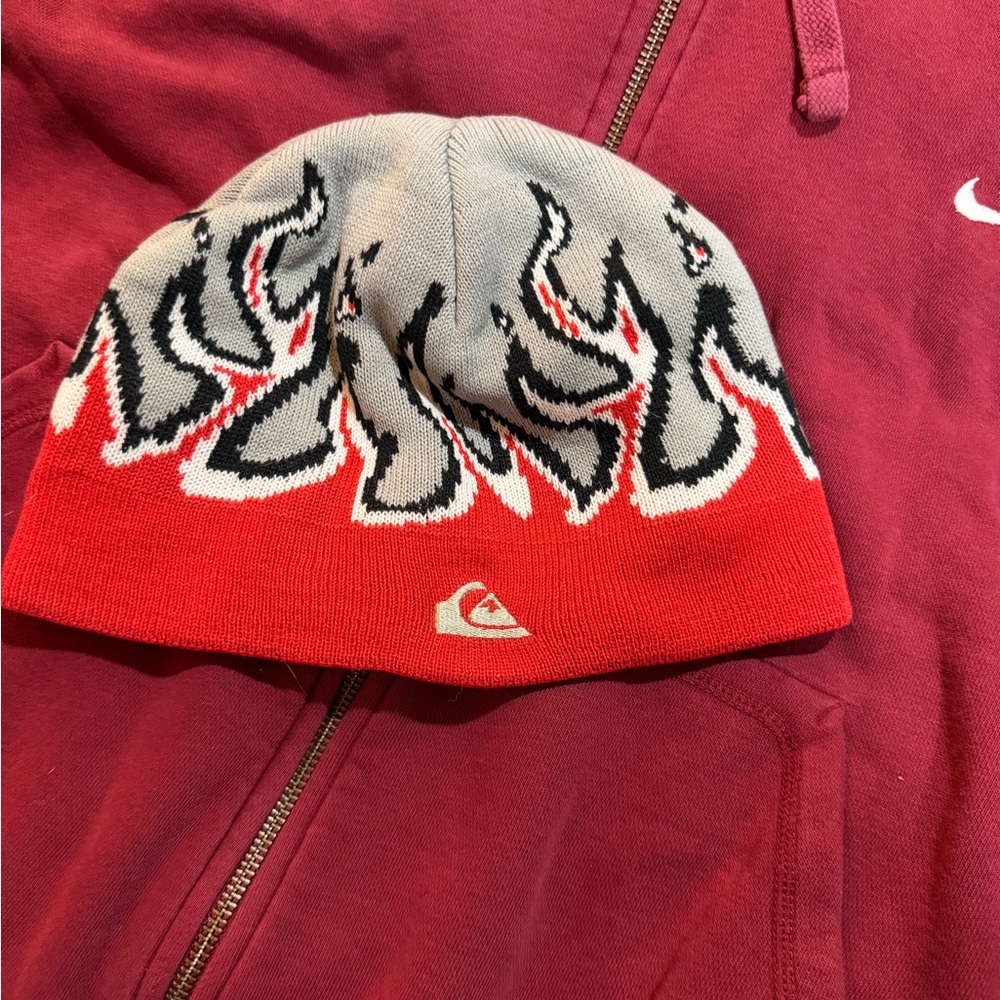 Quiksilver Red and Gray Knit Beanie
